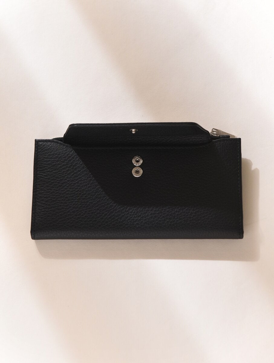 Handcrafted Black Leather Wallet for Women